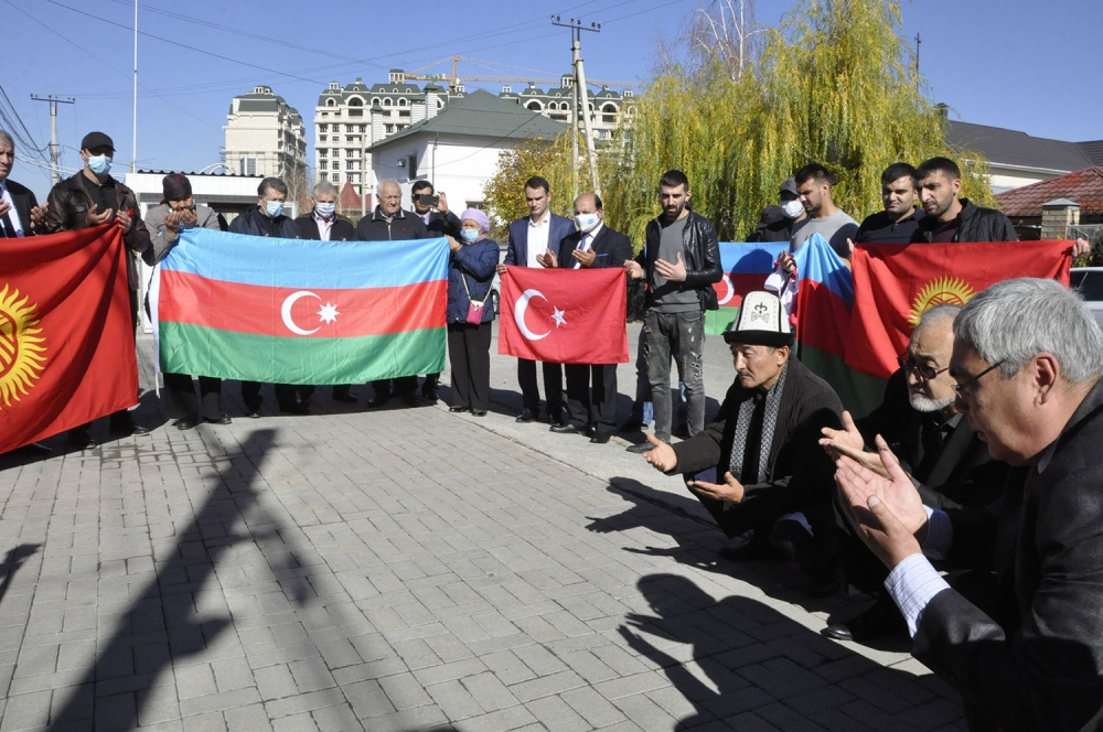 Bişkekdə erməni terroruna qarşı etiraz aksiyası keçirilib - FOTO