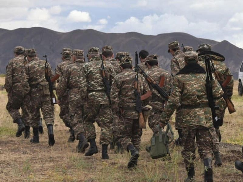 Ermənistan hərbi polisi: "Bir çox döyüş iştirakçısı silahlarını təslim etmədi"