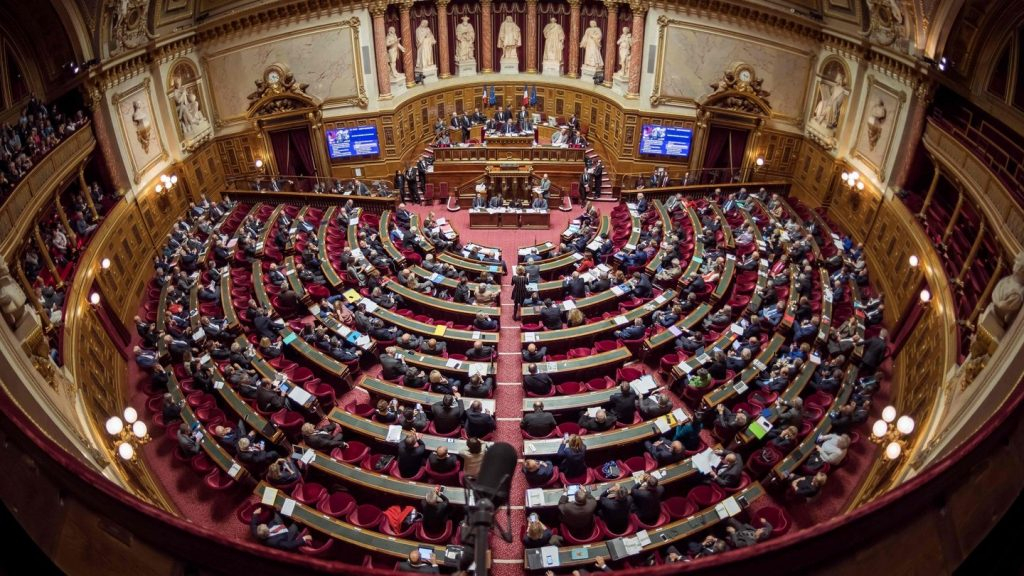 Fransa Senatı öz-özünü inkar edir - AÇIQLAMA