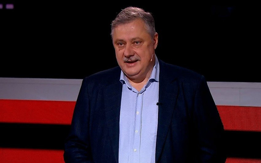 Rusiyalı politoloq Ermənistana mövcud olmaq üçün iki variant təklif edib