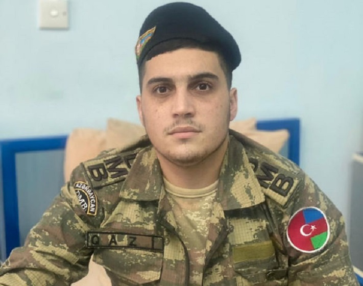 Üç medallı 20 yaşlı Qarabağ qazisi: “Ayaqlarımı yaralandığım yerdə basdırdılar” - MÜSAHİBƏ - FOTO