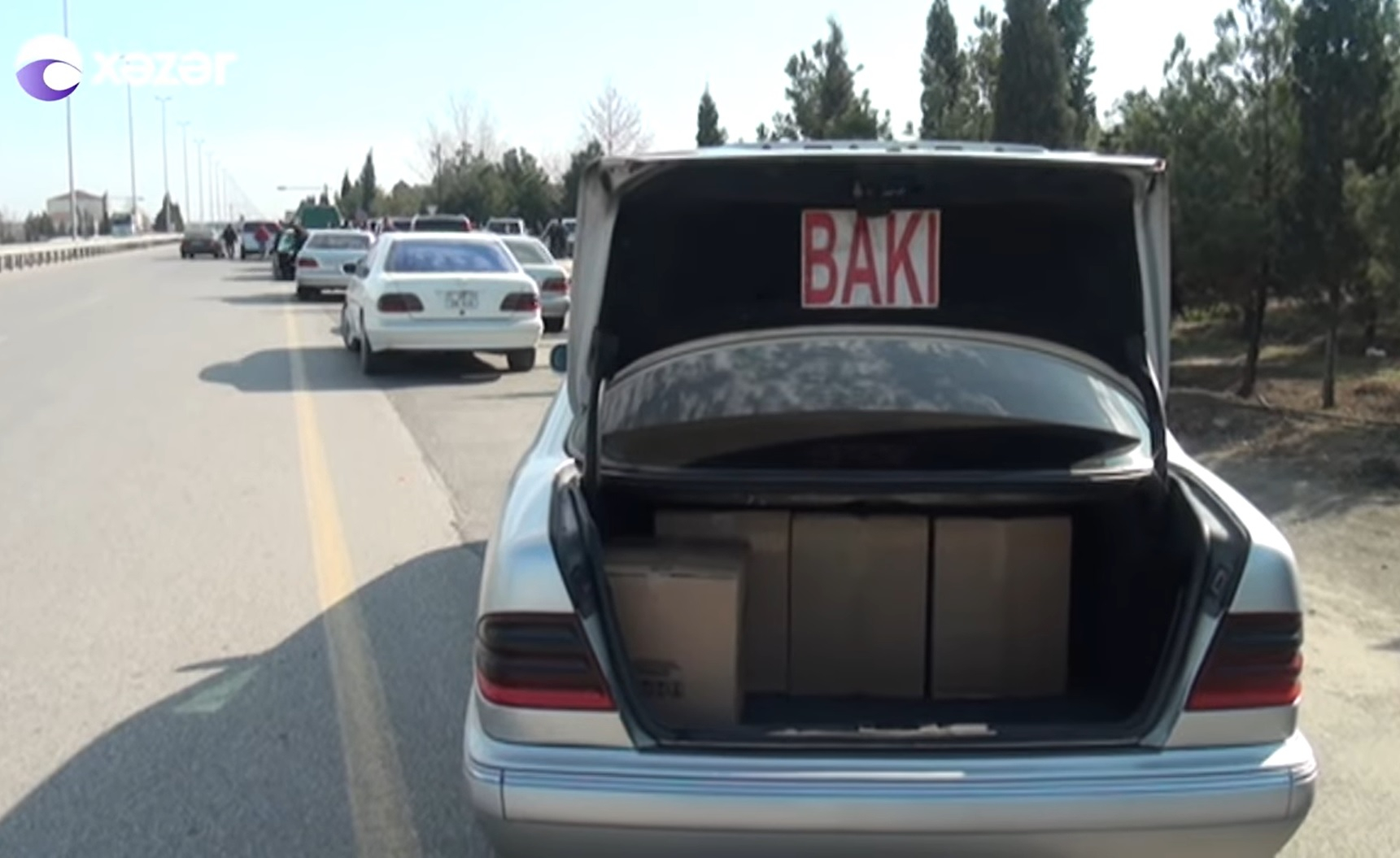 Bakıya sərnişin daşıyan taksi sürücüləri gediş haqlarını artırdı - VİDEO