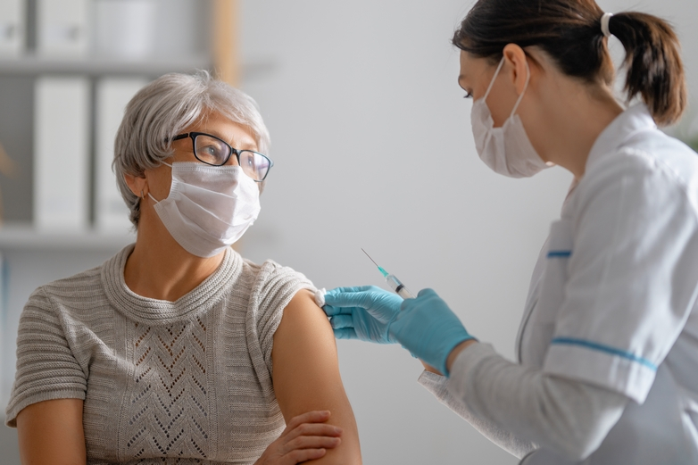 Avropada vaksin vurulanların sayı açıqlandı - VİDEO