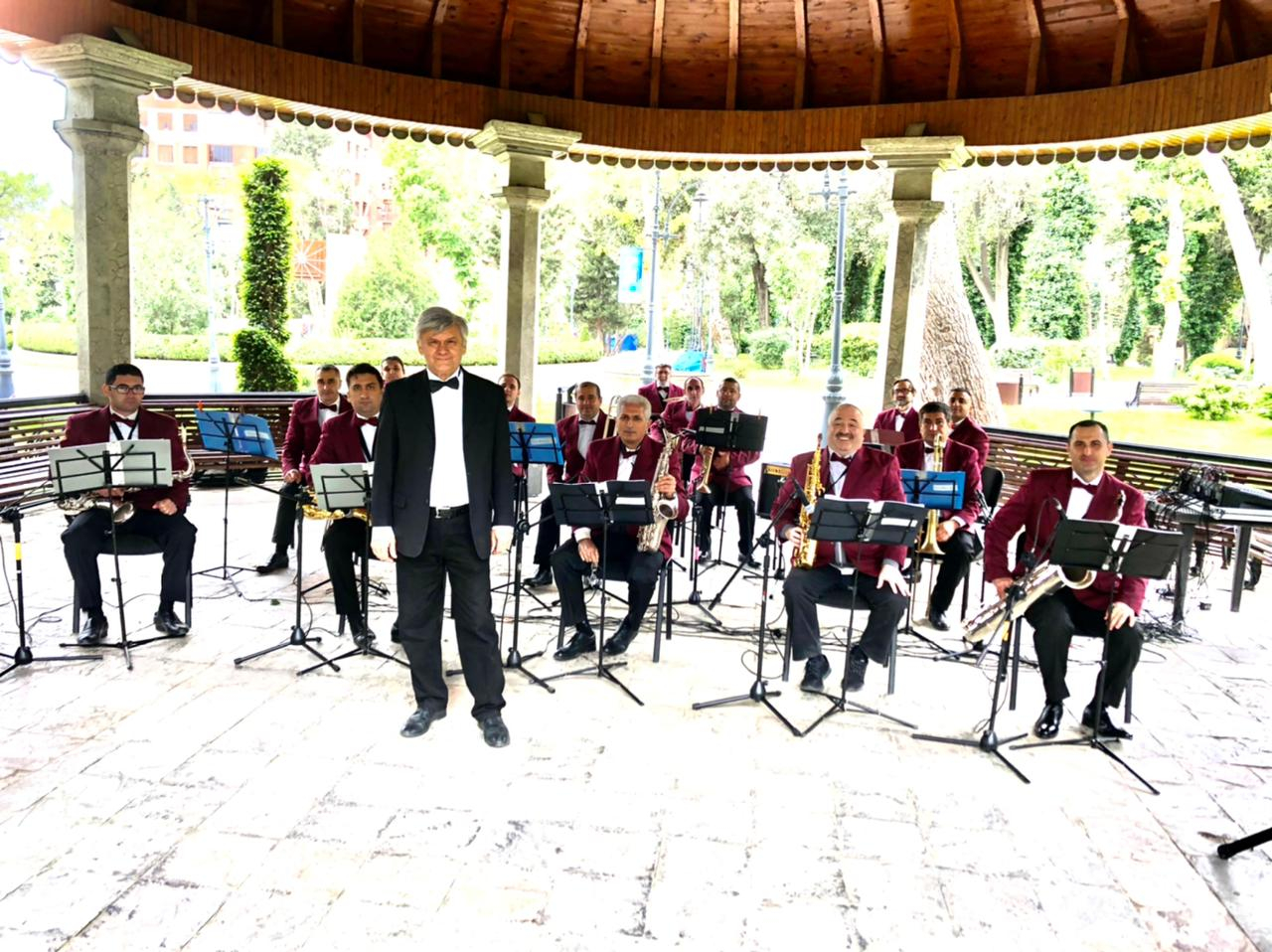 Bakı Dövlət Sirkinin orkestr heyətinin səyyar çıxışı baş tutub