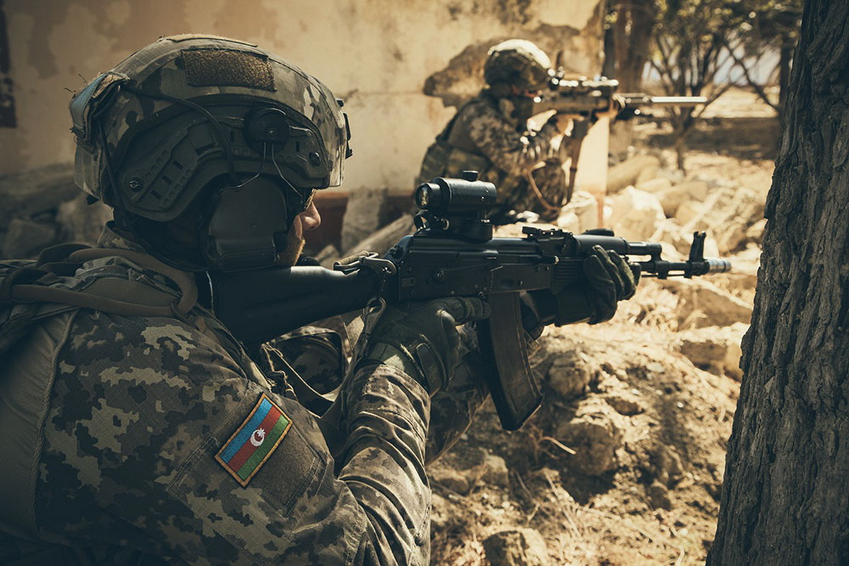 Azərbaycan Ordusunun antiterror əməliyyatına hazırlığı barədə tapşırıqlar verilib