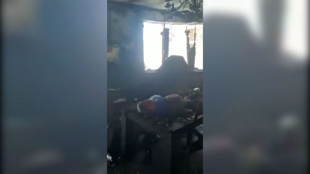 Yasamalda yanan evin daxilindən görüntülər - VİDEO