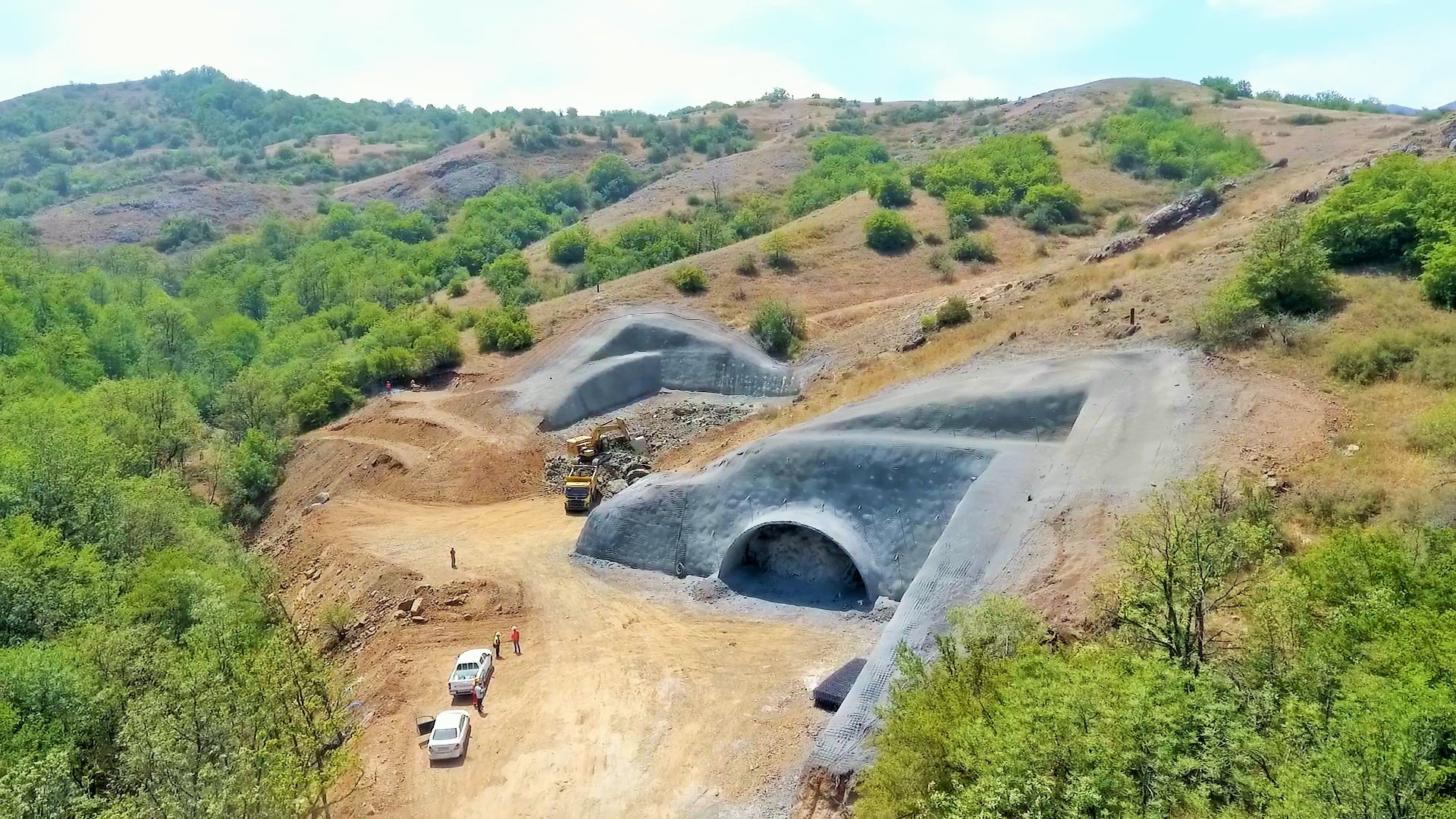 Yeni Əhmədbəyli-Füzuli-Şuşa avtomobil yolunda tunellərin inşası başlayıb - FOTO