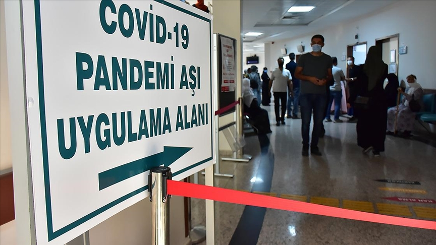Türkiyədə COVİD-19-a günlük yoluxma sayı 26 mini  ötdü