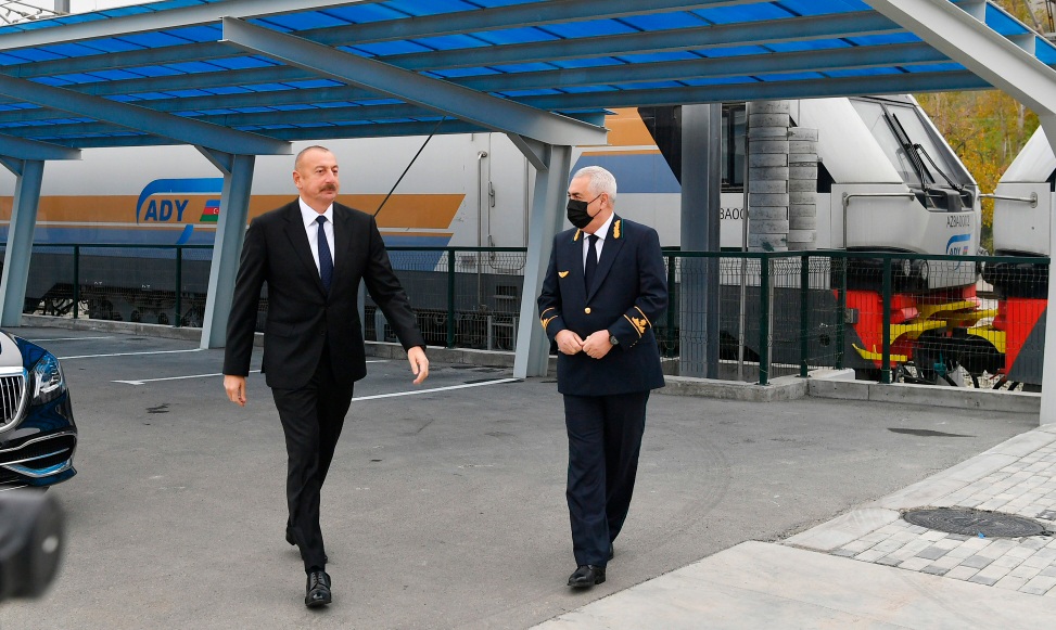 Prezident İlham Əliyev yeni Biləcəri lokomotiv deposunun açılışında iştirak edib - FOTO