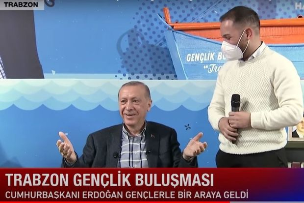 Ərdoğanın adaşı Türkiyə liderini çaşbaş saldı - VİDEO