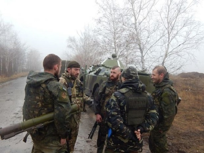 "Azov" alayı rus ordusunun generalını öldürdü - FOTO