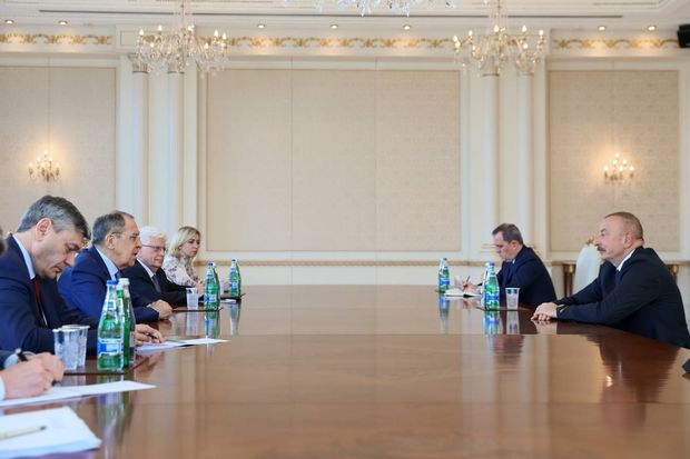 İlham Əliyevin Sergey Lavrovla görüşü başladı