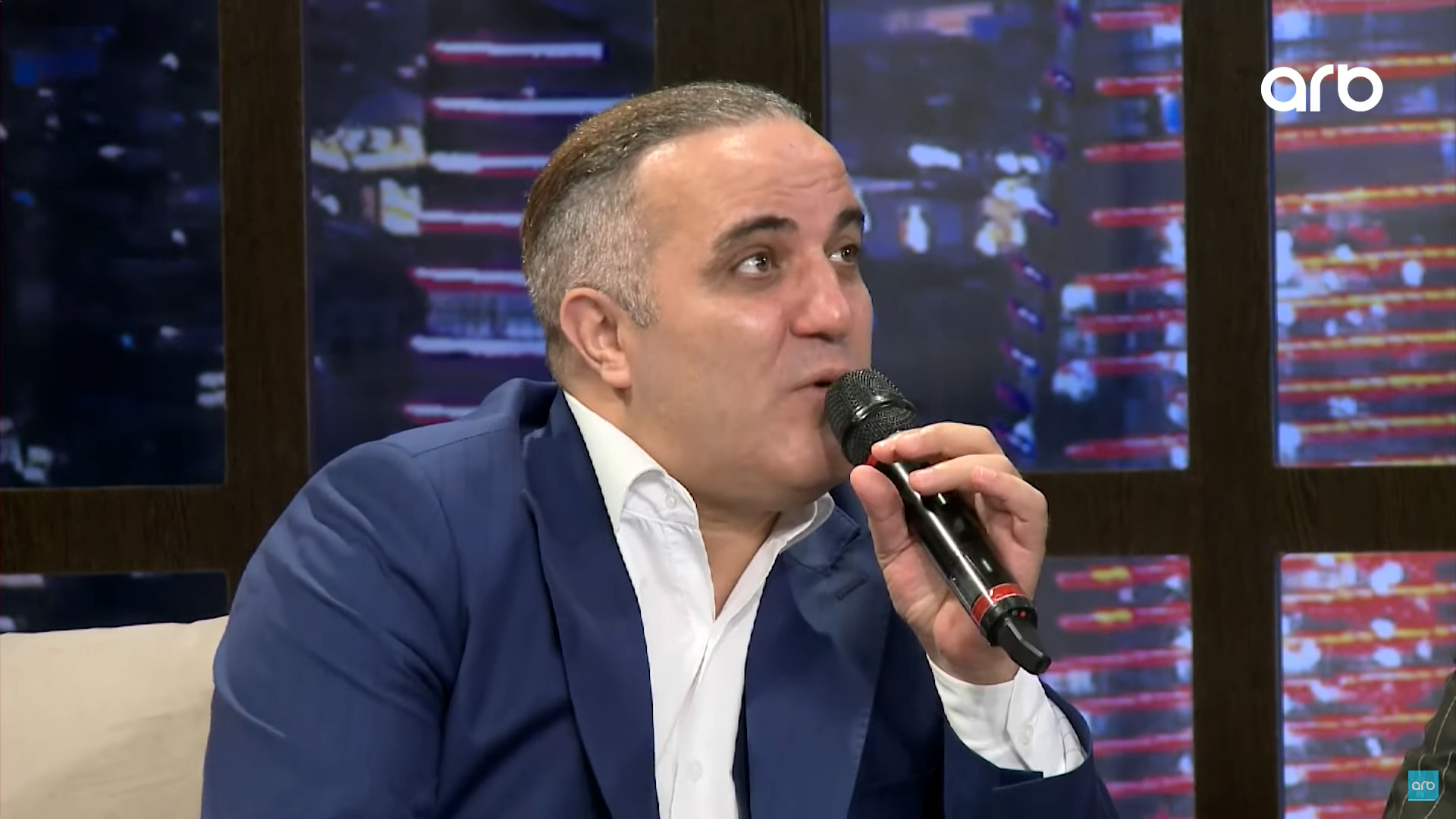 Eldəniz Məmmədov: "Deyirlər, qız övladını oxumağa qoyursunuz?" - VİDEO
