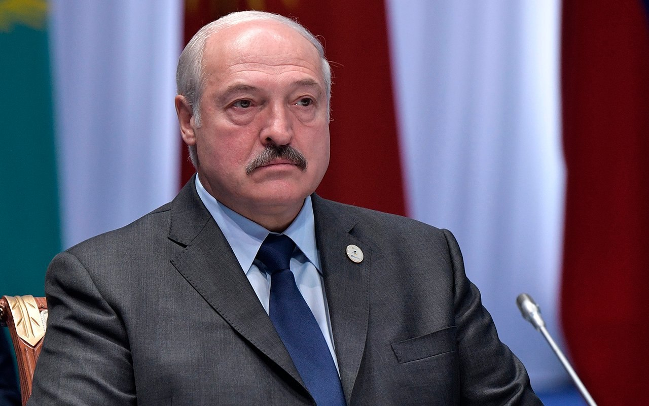 Lukaşenko: "Ukraynadakı hərbi əməliyyatlarda iştirak edirik"