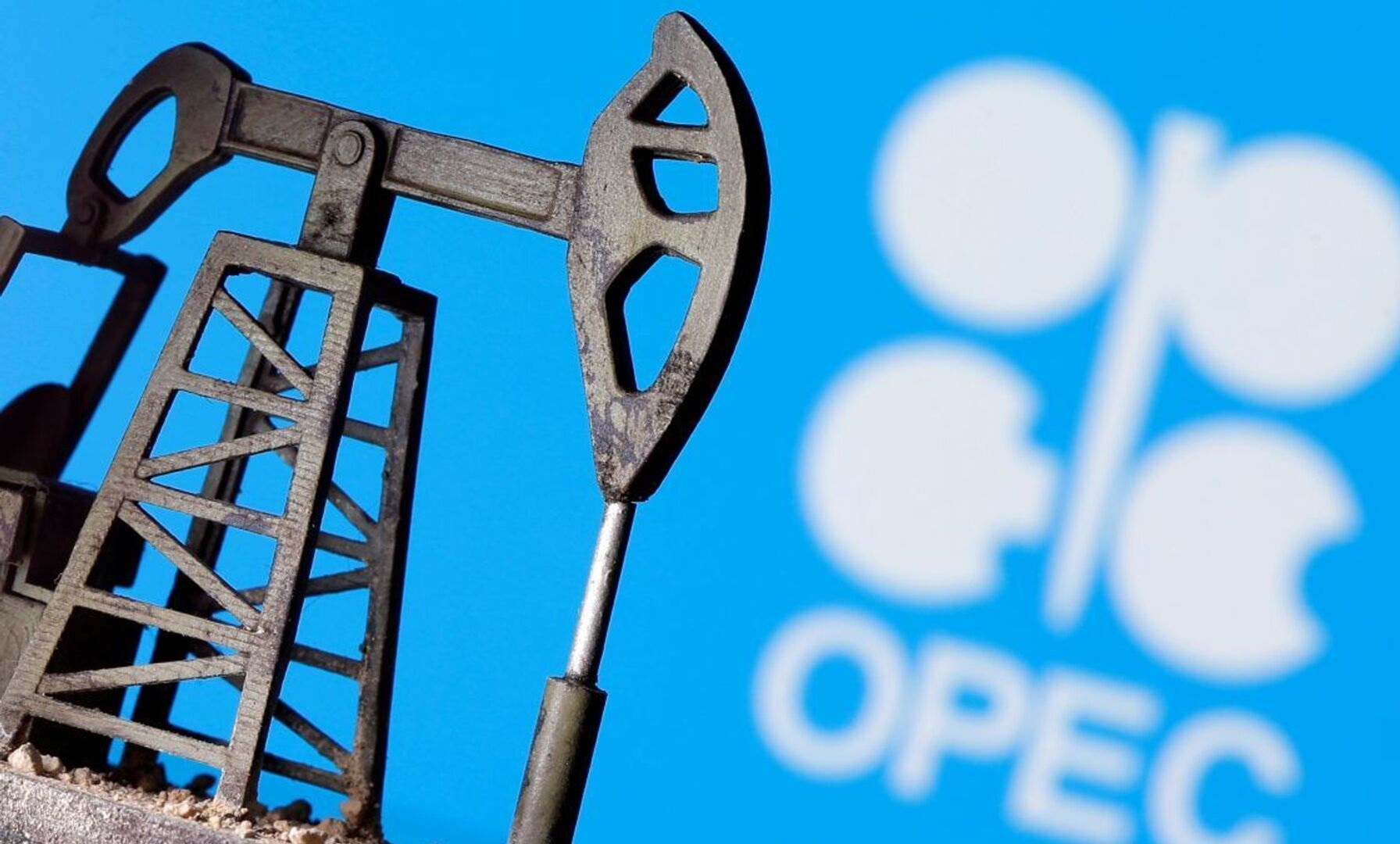 OPEC+ neft hasilatını azaldır