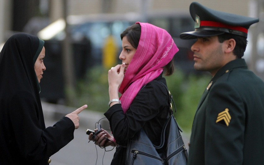 İranda əxlaq polisi ləğv edildi - FOTO