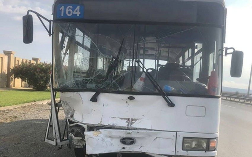 Qəza törədən avtobus sürücüsü məhkəmə zalında həbs edildi