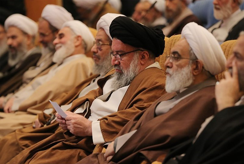İran mollalarından QORXUNC QƏRAR - “Etirazçıların əl və ayaqları kəsilsin” - FOTO