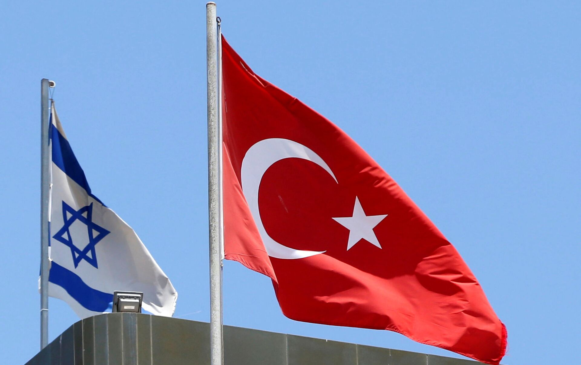 İsrail Türkiyəyə başsağlığı verdi: “Qəlbimiz və dualarımız türk xalqının yanındadır” - FOTO