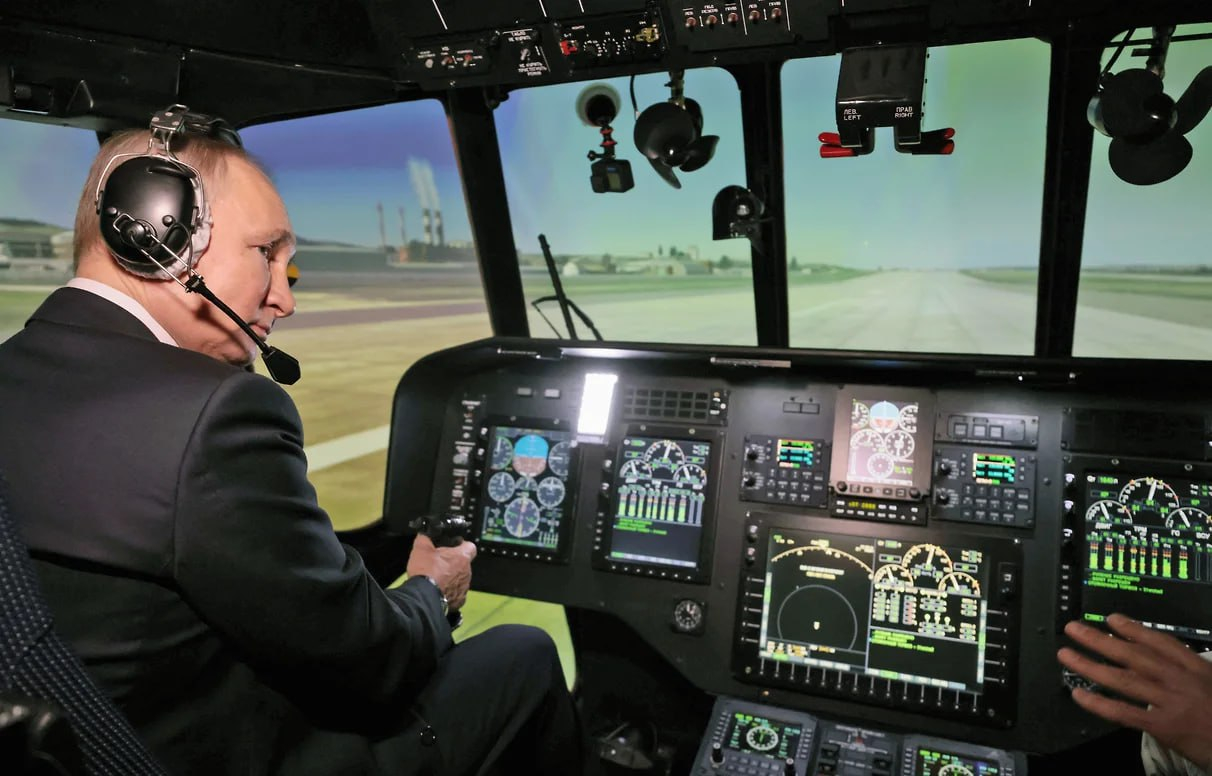 Putin pilotlar üçün simulyatoru sınaqdan keçirdi  - VİDEO
