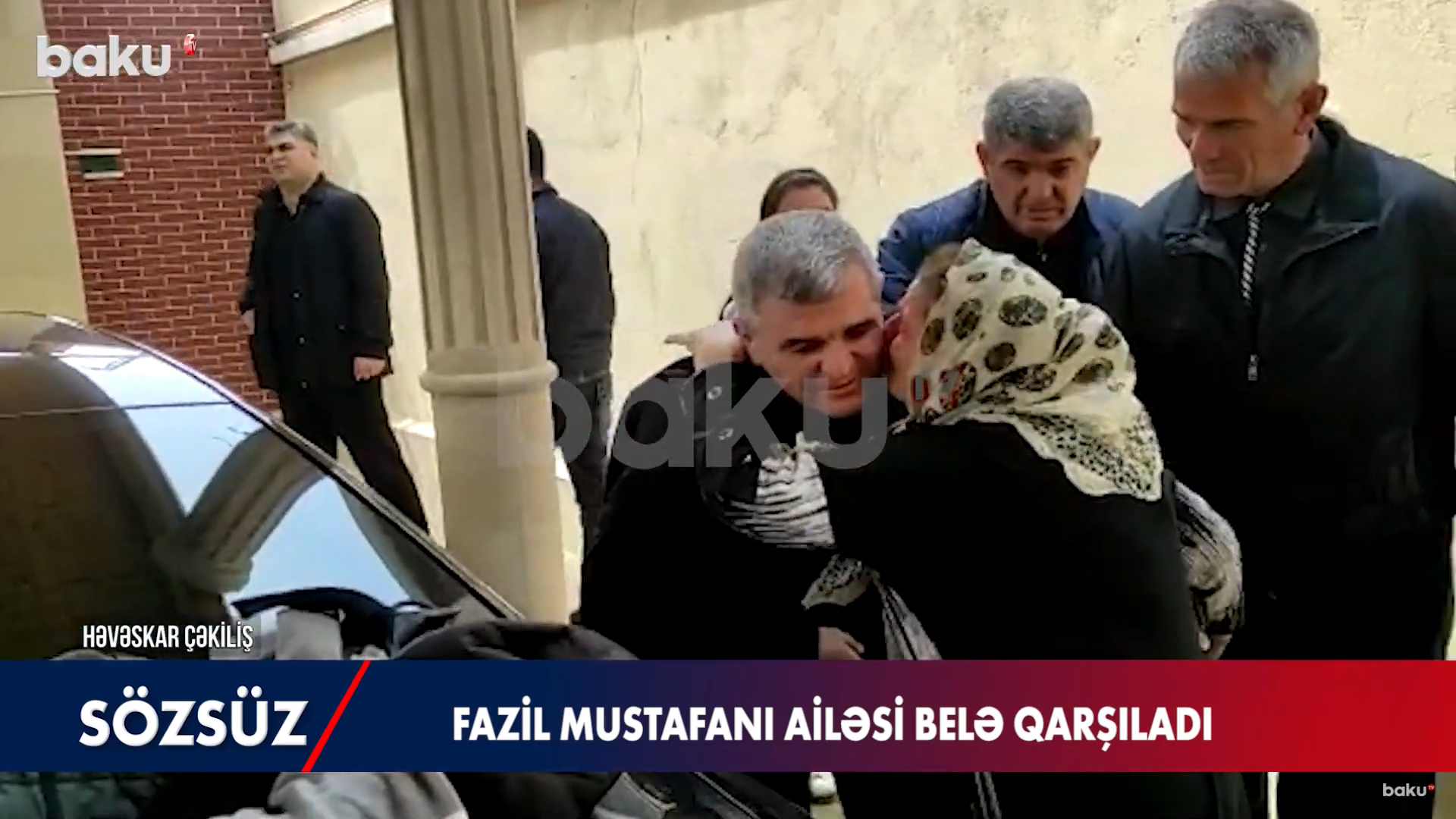 Ailəsinin Fazil Mustafanı qarşılama anı - VİDEO