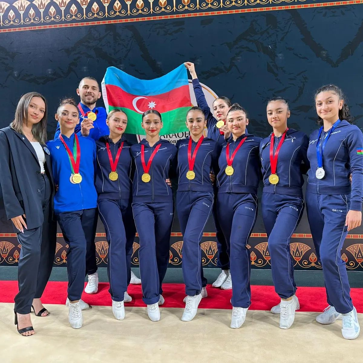 Azərbaycan gimnastları Misirdə üç qızıl medal qazanıblar - FOTO
