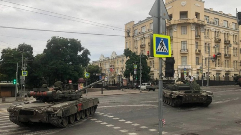 Rostovda silahlı qarşıdurma başladı - VİDEO