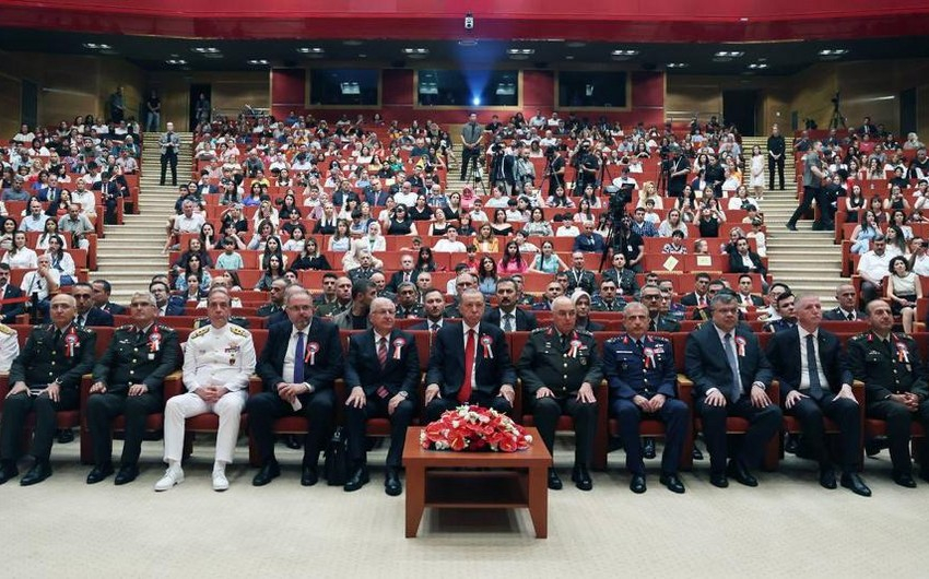 Türkiyədə kursları bitirən azərbaycanlı 42 hərbçiyə diplomlar təqdim edilib - FOTO