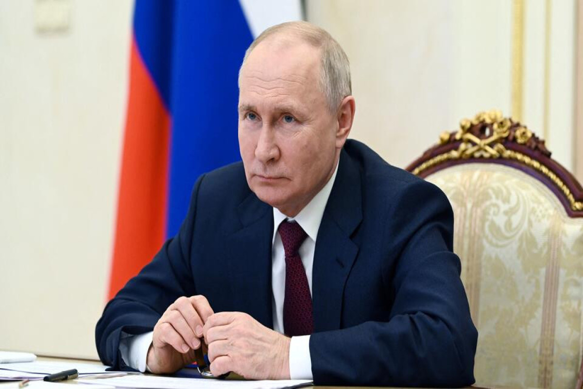Putin avropalı siyasətçilərin hərəkətlərini ironik şəkildə şərh edib