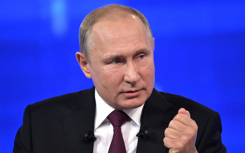 Putin Krım körpüsünə hücumu mənasız terror aktı adlandırıb