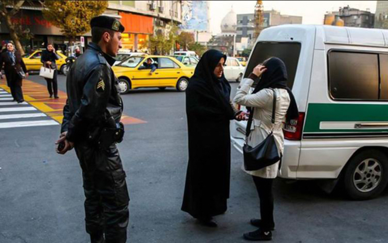 İranda onlarla qadına cinayət işi açılıb - FOTO