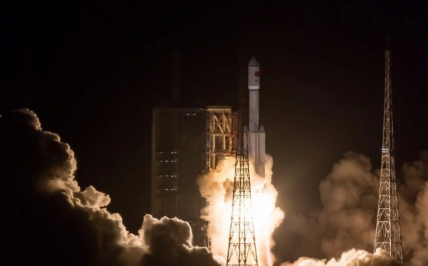 Çin kosmosa 7 yeni peyk buraxıb