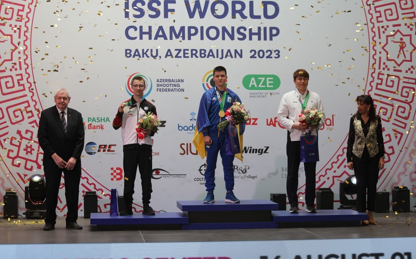 Dünya çempionatı: Ukraynadan olan atıcı qızıl medal qazanıb - FOTO