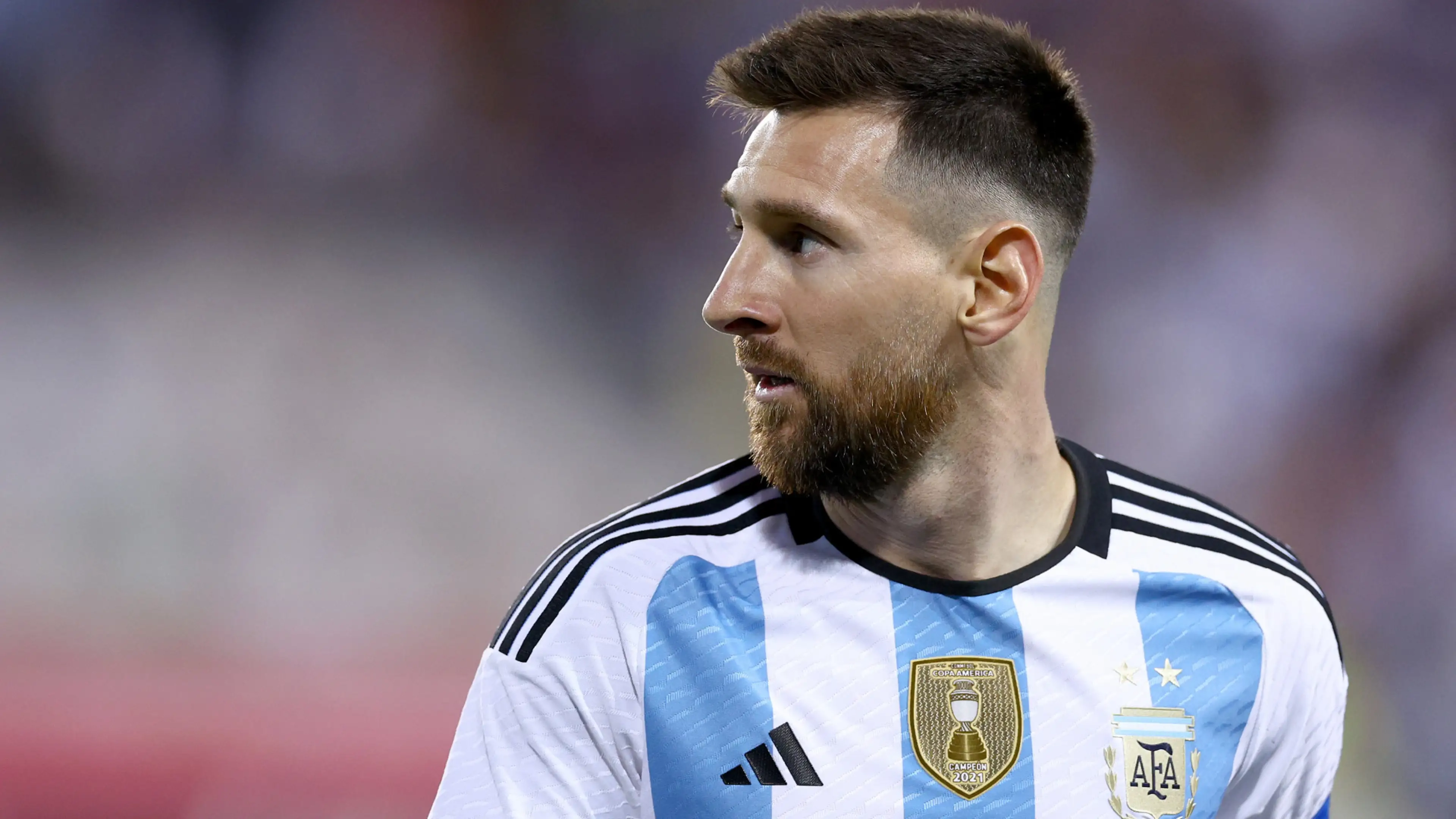 Messi cərimə zərbəsindən möhtəşəm qol vurdu, Argentina qazandı - VİDEO
