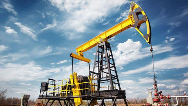 Azərbaycan nefti 1 % ucuzlaşıb