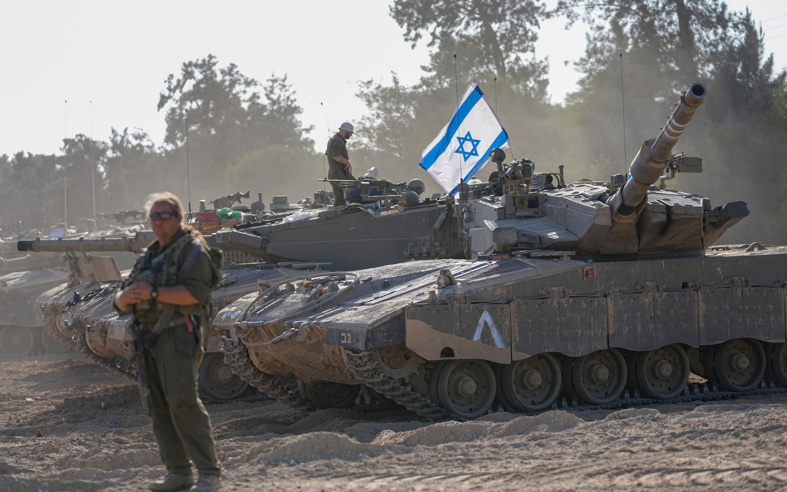 İsrail ordusu "Hizbullah"ın hərbi obyektlərinə zərbə endirib