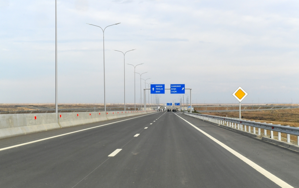 Uzunluğu 44,5 kilometr olan Bərdə-Ağdam avtomobil yolu istifadəyə verilib - FOTO