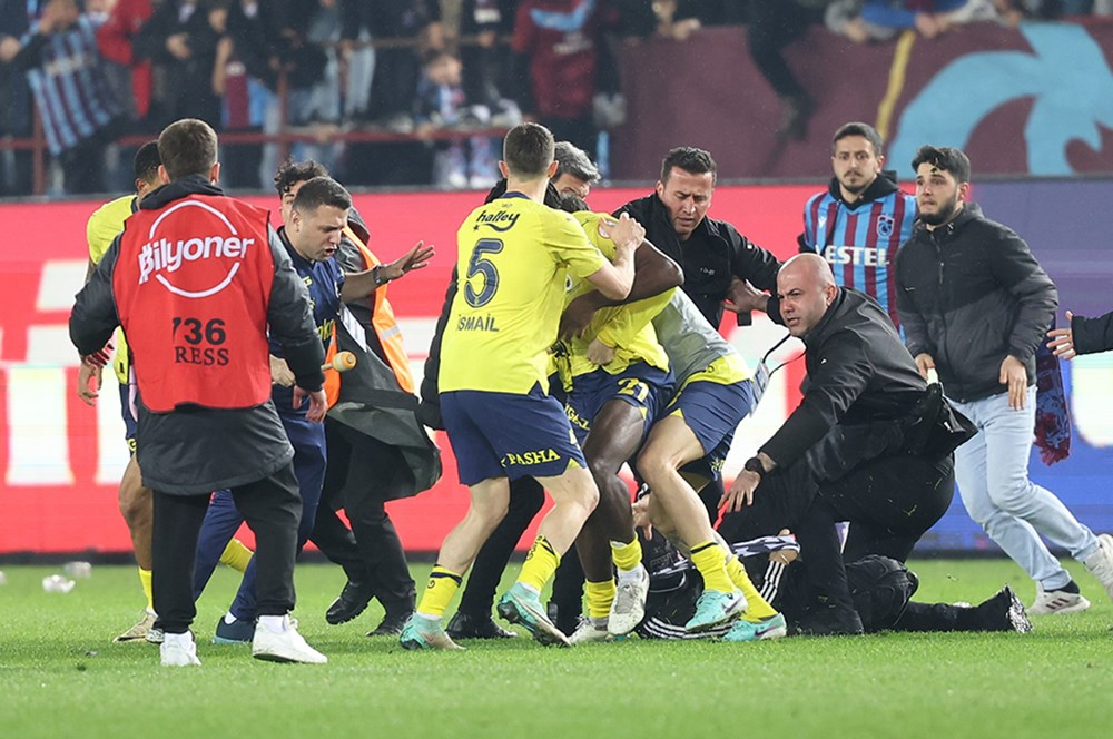 "Trabzonspor" - "Fənərbağça" matçı sonrası baş verənlərlə bağlı TƏFƏRRÜAT - FOTO