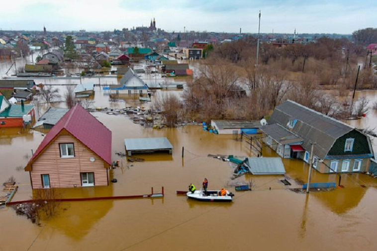 Rusiya regionunda 11 mindən çox ev su altında qalıb