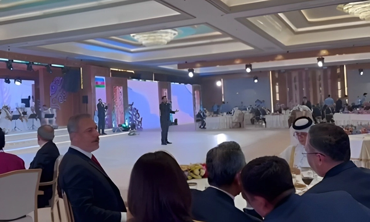 Astanada Prezident İlham Əliyevin iştirak etdiyi ziyafətdə "Ey Vətən" mahnısı ifa olundu - VİDEO